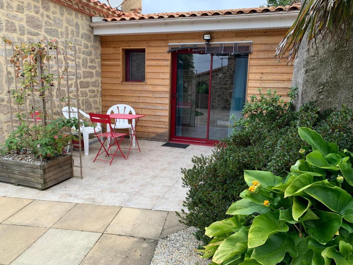 Bed and Breakfast La Basse Monniere Sevremont Экстерьер фото